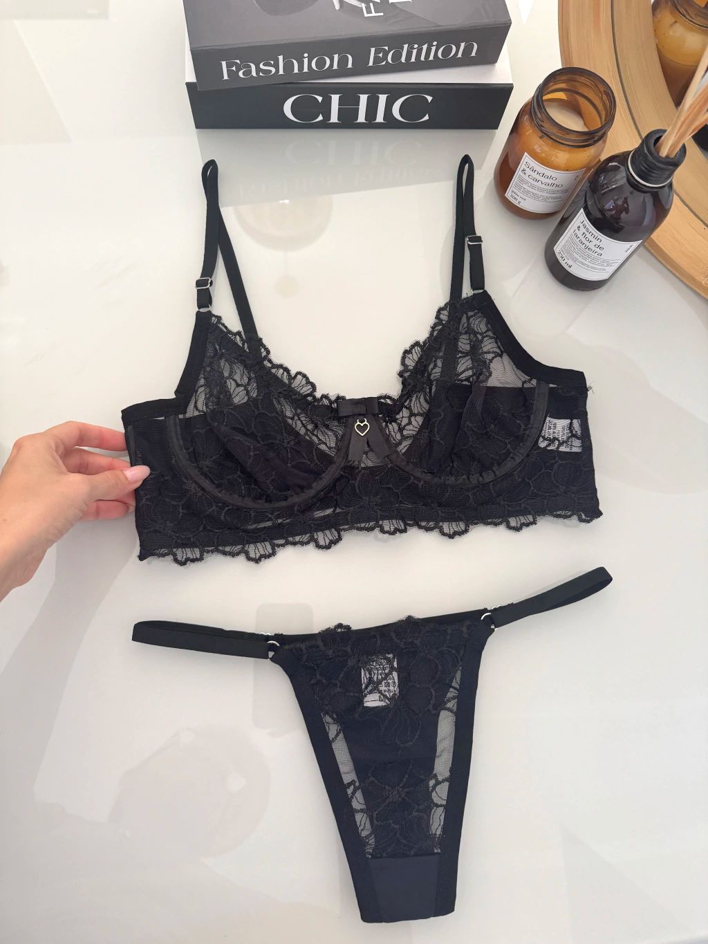 CONJUNTO CECILIA PRETO FLORAL TAM M
