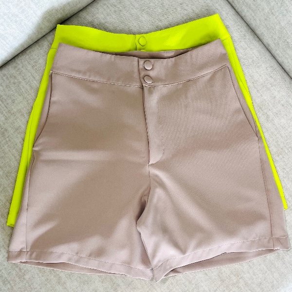 Short Milán