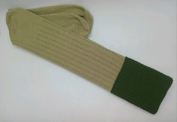 Khaki Golfhose with Olive Green Turnover