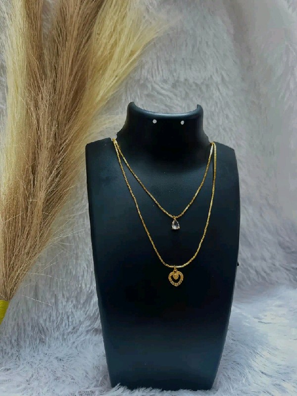 P024-Necklaces