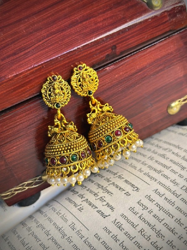 P121-Earrings