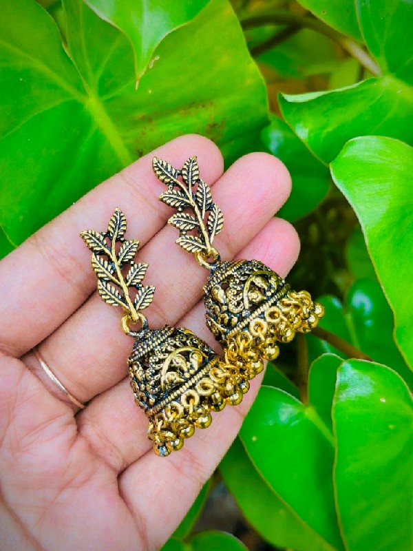 P179-Earrings