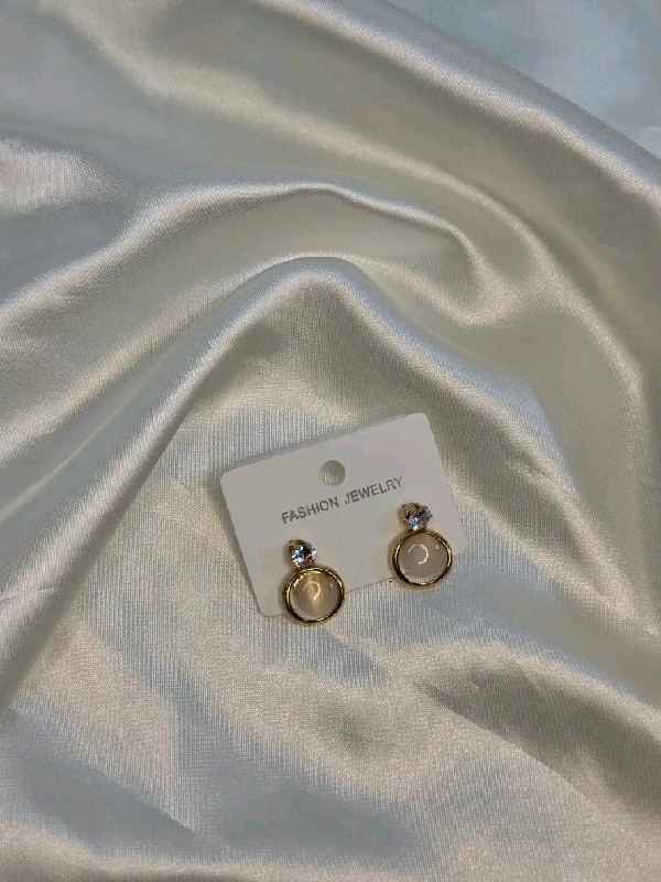 P002-Earrings