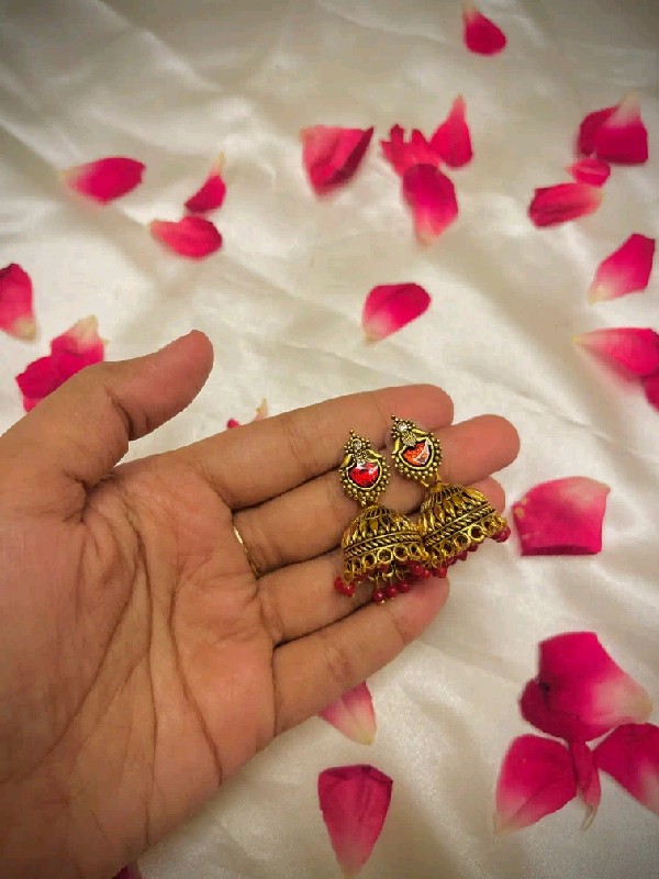 P030-Earrings