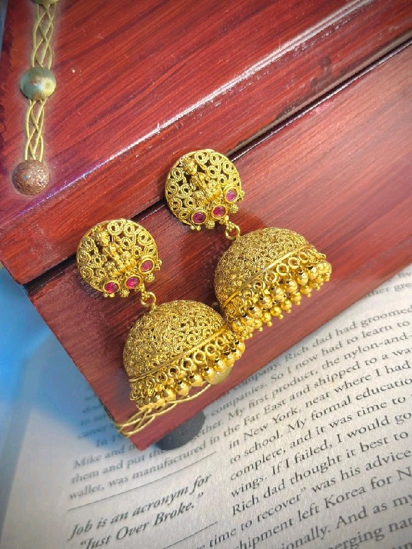 P168-Earrings
